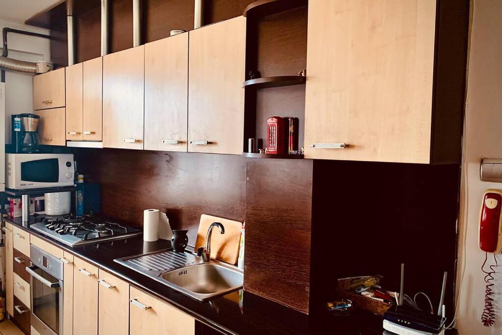 Cozy 2 Rooms Apartment Close To City Center Букурещ Екстериор снимка