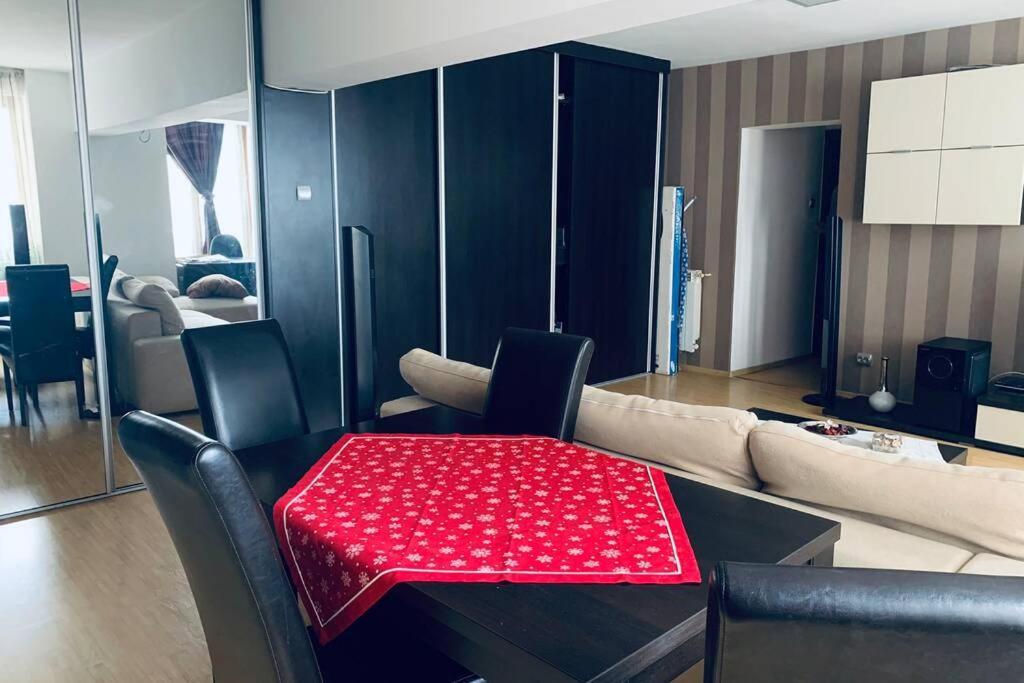 Cozy 2 Rooms Apartment Close To City Center Букурещ Екстериор снимка